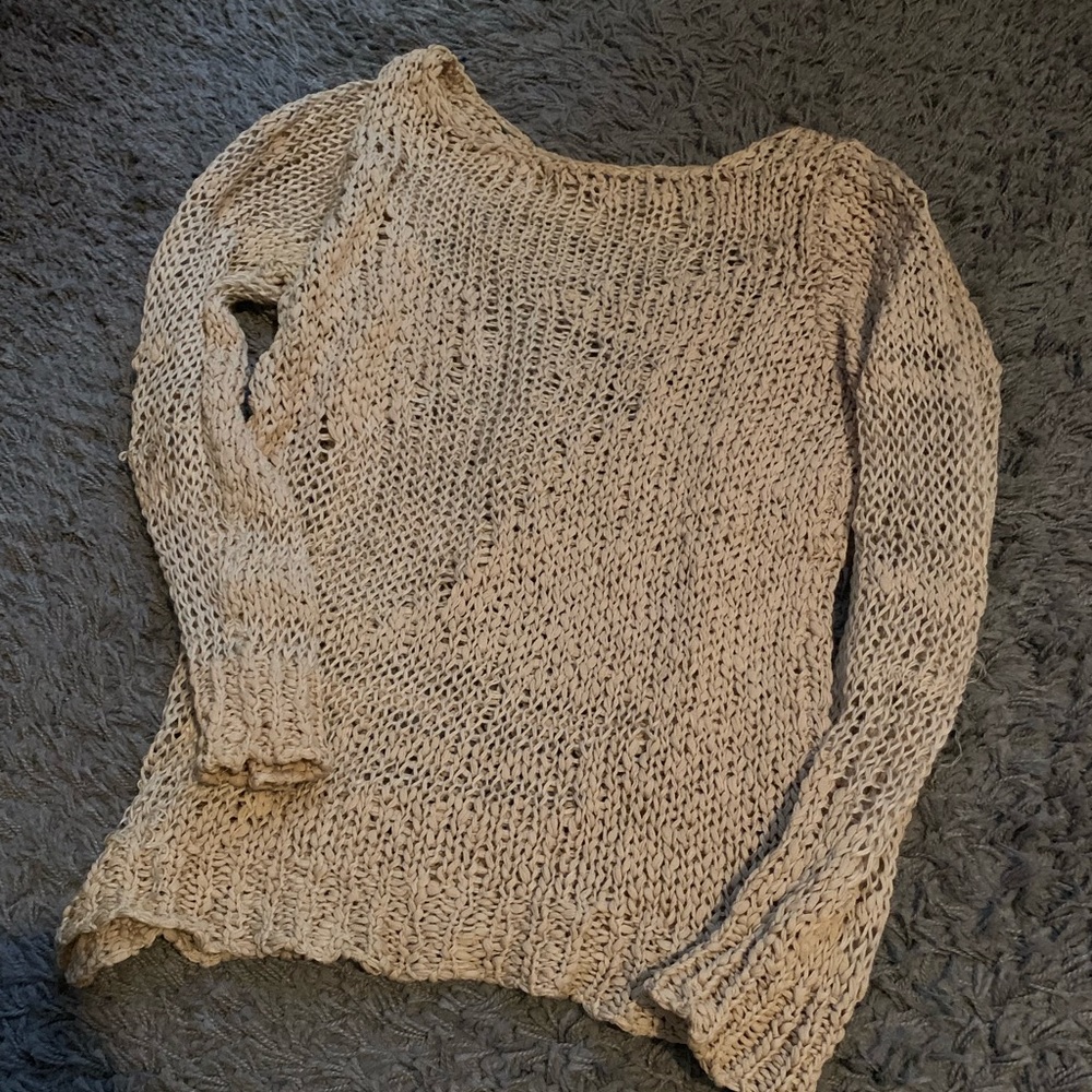 Beige Stefanel summer top in crochet style